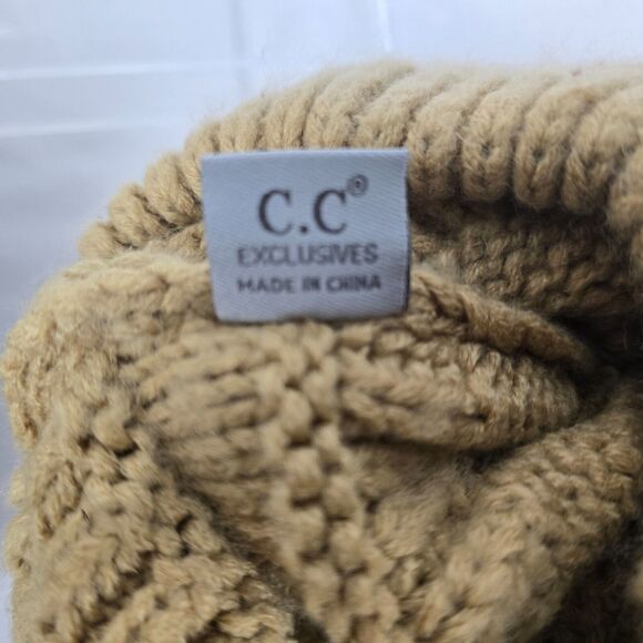 C.C Beanie Hats Women's OSFM Pink, Black and Tan 3 Pack Knit Acrylic - Picture 10 of 12